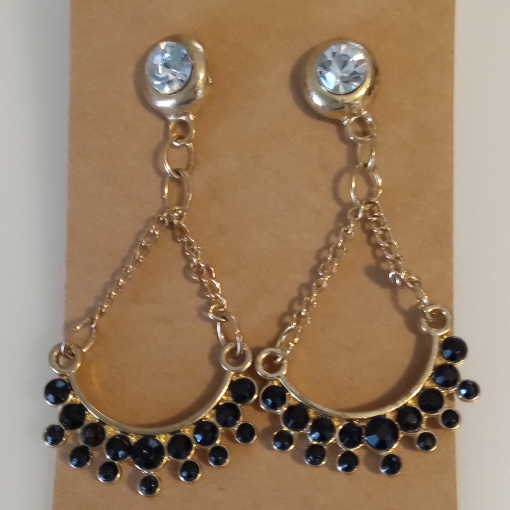 Elegant Gold and Black Chandelier Earrings